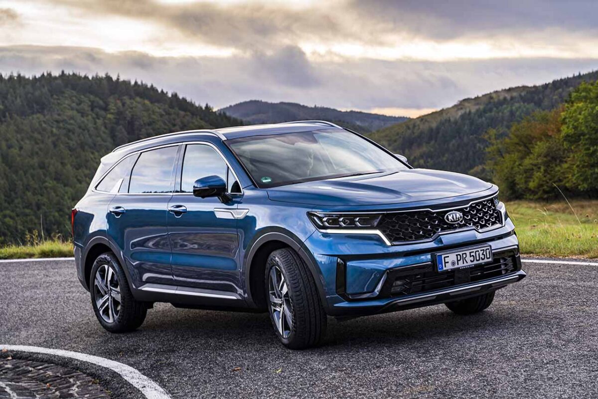 Taxi trí trần cung cấp dịch vụ taxi đi Nha Trang an toàn, đón tận nơi, giá minh bạch