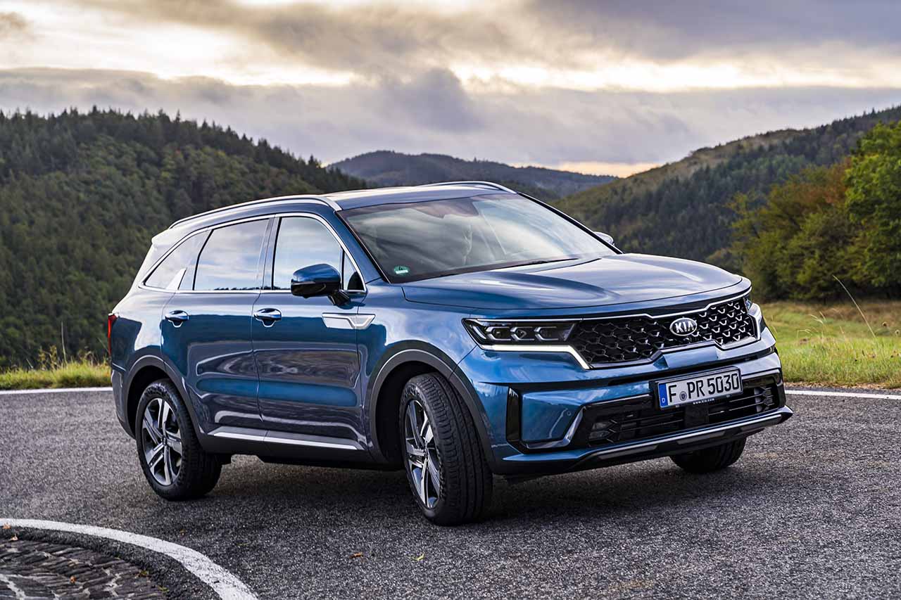 Taxi trí trần cung cấp dịch vụ taxi đi Nha Trang an toàn, đón tận nơi, giá minh bạch